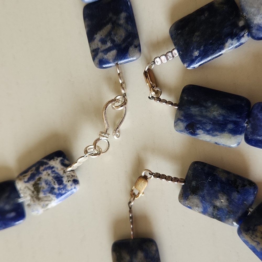 Jewelry - Picture 3 of 4